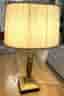 Retro bordslampa, lampa med klassisk oval lampskärm