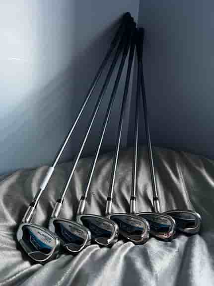 Cobra SZ Järnset // 6-Pw + Sw // 6st järn // Sällsynta Blå/Silver