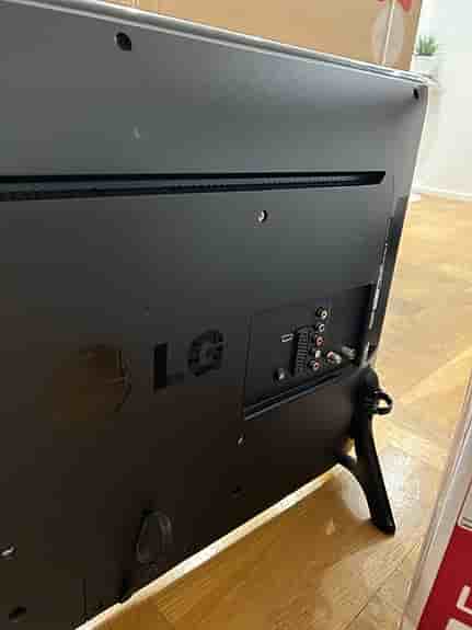 LG 32LB550U-ZA LED TV 32 tum svart