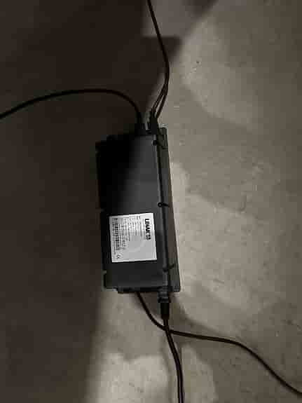 Skrivbord elektriskt höj- och sänkbart