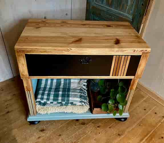 ✨💚super cool och karaktärfull vintage 50-tal byrå tvmöbel (ekologiskt renoverad)