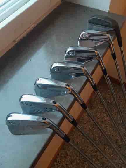 Wilson Staff Model MB 4-9 + Vokey SM8 46 Oil can. Stiff Standard längder S300