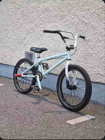 BMX cykel