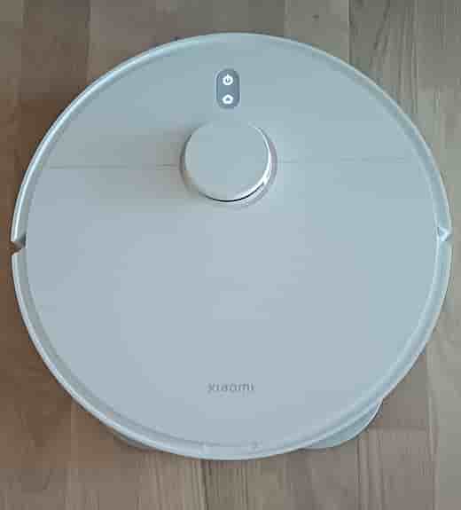 Xiaomi S10 plus robo with rotating mop pads