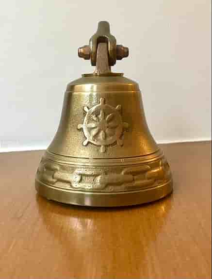 Vintage skeppsklocka fartygsklocka grötklocka brons E.M. Mora nautica maritimt