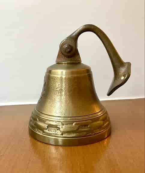 Vintage skeppsklocka fartygsklocka grötklocka brons E.M. Mora nautica maritimt