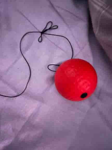 The Boxball boxboll träningsredskap svart röd