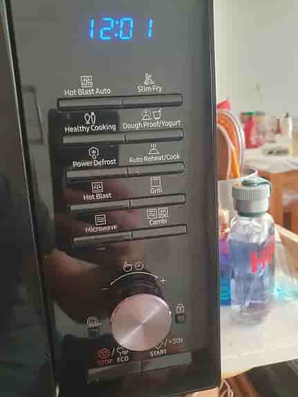 Samsung MC28M6065CK – Kombinerad Mikrovågsugn med Grill & Varmluft – Fin skick