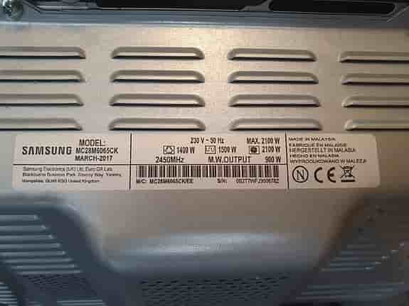 Samsung MC28M6065CK – Kombinerad Mikrovågsugn med Grill & Varmluft – Fin skick