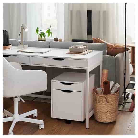 Skrivbord IKEA ”Alex”