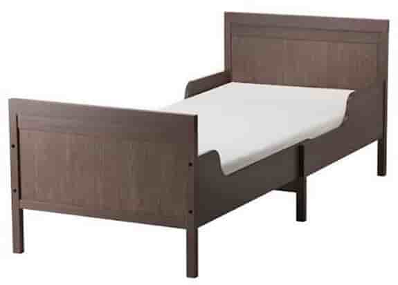 IKEA juniorsäng med madrass brun trä/ OÖPPNAD !!!