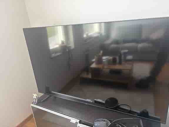 55 tums TV