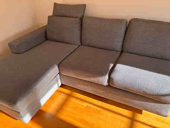 Soffa med divan