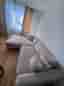 Beige sammet soffa