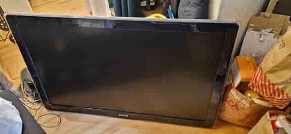 Philips 47" LCD-TV (47PFL5603H) – inkl. fjärrkontroll & stativ