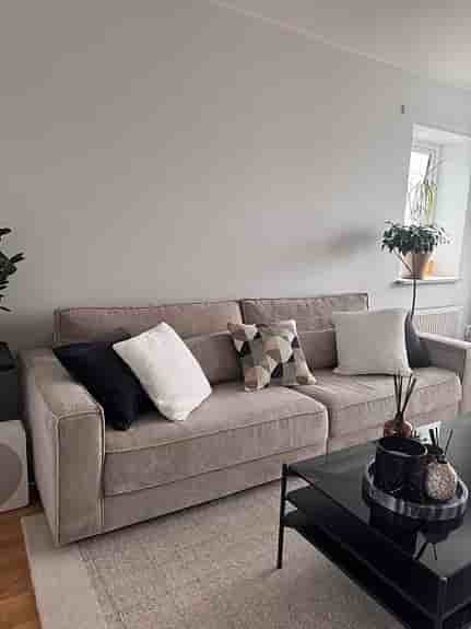 Mio Hudson 4-sits soffa – Perfect Harmony Greige – nyskick