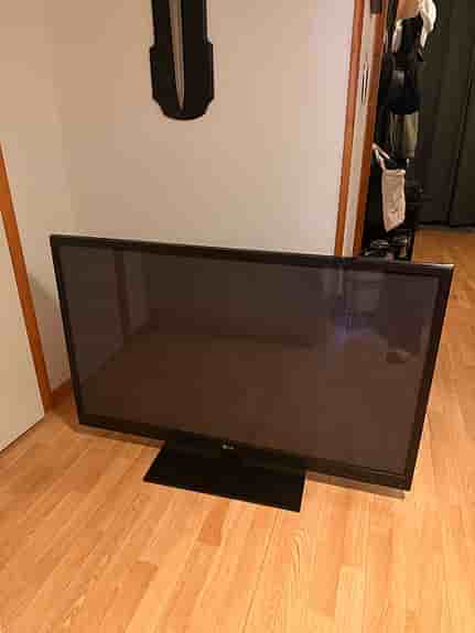 50” 3D-tv + spelare+tillbehör