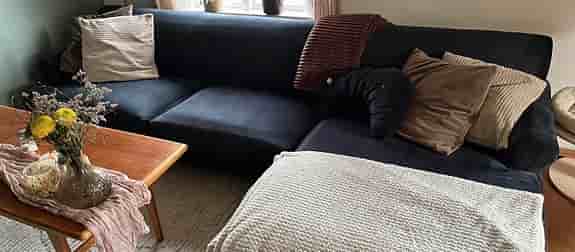 Svart sammets soffa