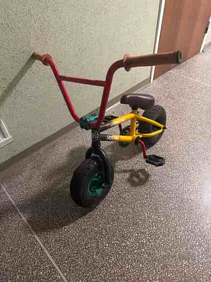 Mini bmx - KAN GÅ NER I PRIS VID SNABB AFFÄR