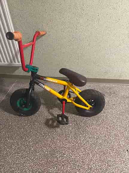 Mini bmx - KAN GÅ NER I PRIS VID SNABB AFFÄR
