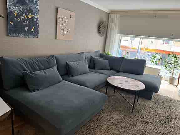 Stor härlig soffa med 2 divaner!