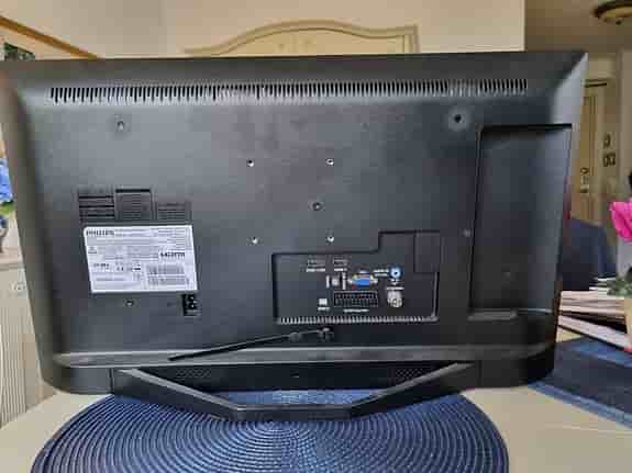Philips TV 24 tum