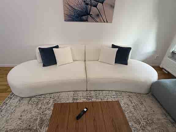 Perry 4-sits soffa 300 cm – Cream