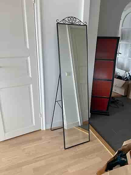 IKEA Karmsund helkroppsspegel svart metall