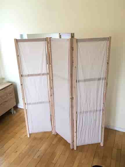 Vikvägg / rumsavdelare i ljus beige - IKEA IVAR