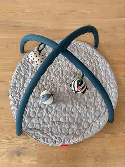 Done by Deer babygym rund lekmatta