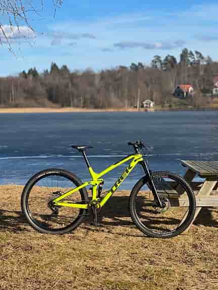 Trek Fuel EX 9.7 Carbon 29” (2019) - Storlek M/L (18,5”)