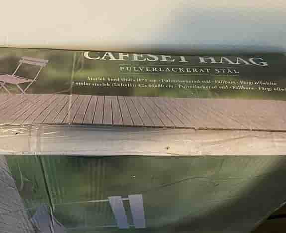 Haag cafésset bord och stolar pulverlackerat stål