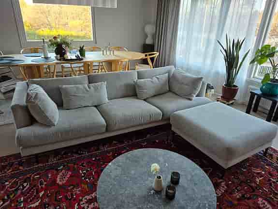 4-sists soffa Harper med fotpall