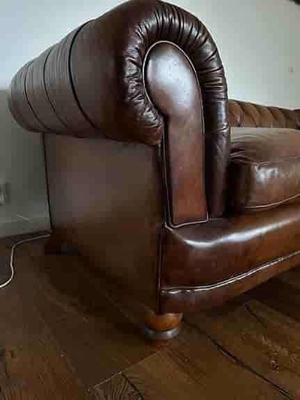 Chesterfield, soffa i äkta läder