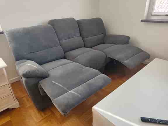 Bekväm 3-sits soffa med reclinerfunktion