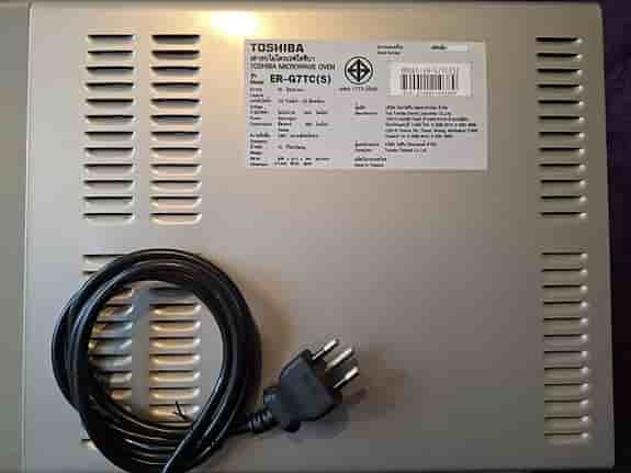 Toshiba Mikrovågsugn med Grill 30L – Aldrig använd | ER-G7TC(S)