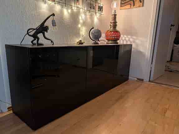 Bestå - byrå / sideboard / tv-bänk Ikea