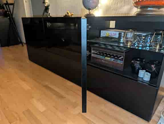 Bestå - byrå / sideboard / tv-bänk Ikea