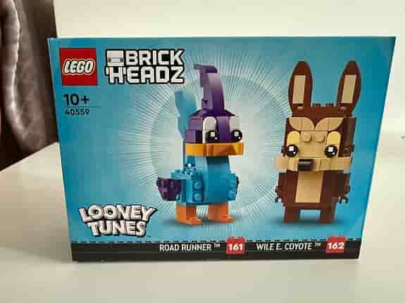 LEGO BrickHeadz Looney Tunes Road Runner & Wile E. Coyote 40559