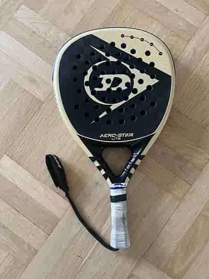 Dunlop Aero-Star padelracket svart/guld