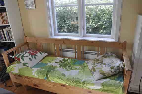 Gammal träsoffa