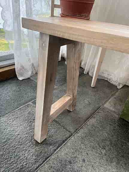 Bänk avlastning bänk sittbänk