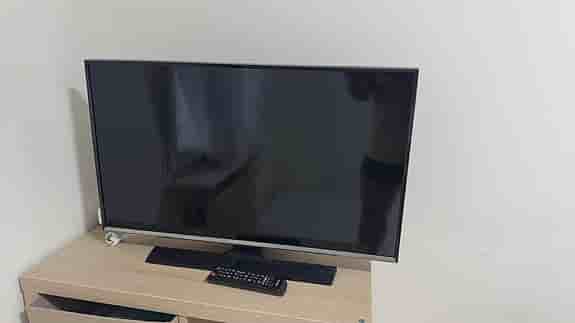 Samsung UE32J6203 TV 32 tum svart
