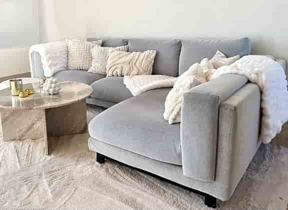 Soffa med divan