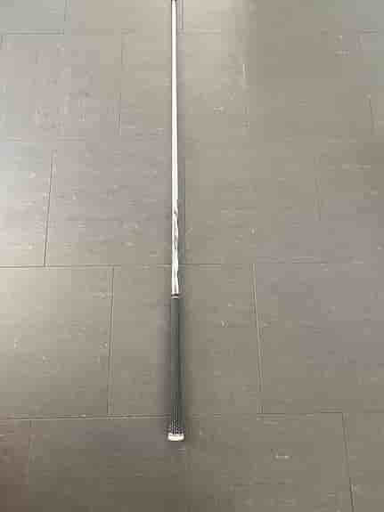 Cobra junior golf skaft driver.