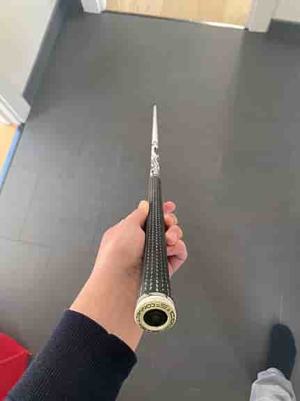 Cobra junior golf skaft driver.