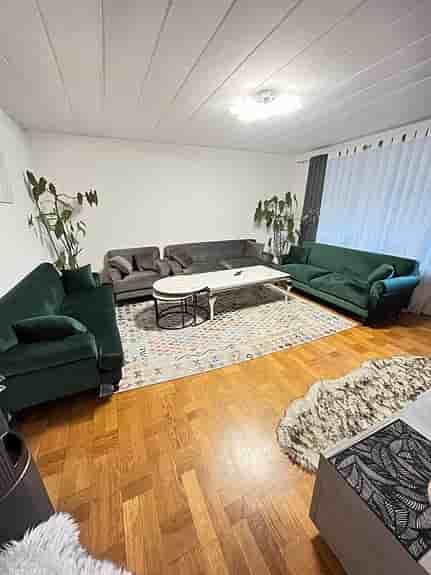 Snygg soffgrupp i sammet – Bloomington Amanda (3-sits x3 + fåtölj)