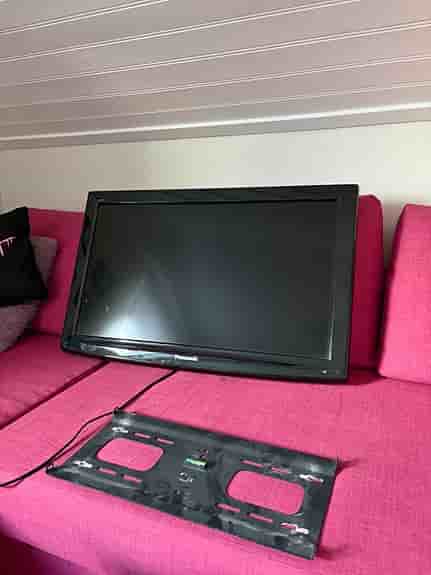 Panasonic tv 32 tum