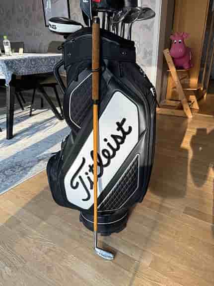 Putter med hickoryträskaft