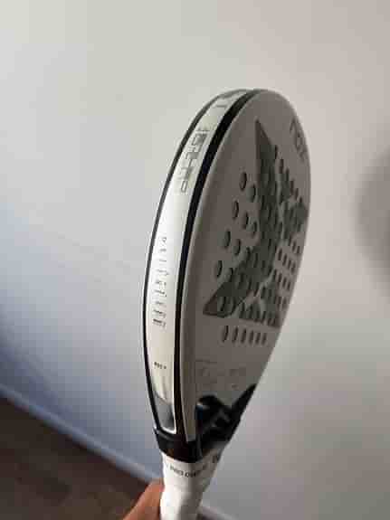 Nox AT10 Genius padelracket vit